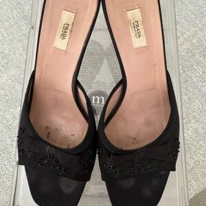 Prada Black Satin Heels Size 36 (2000's)
